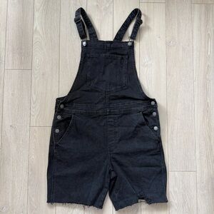Old Navy Black Denim Shortall Women’s Size 12